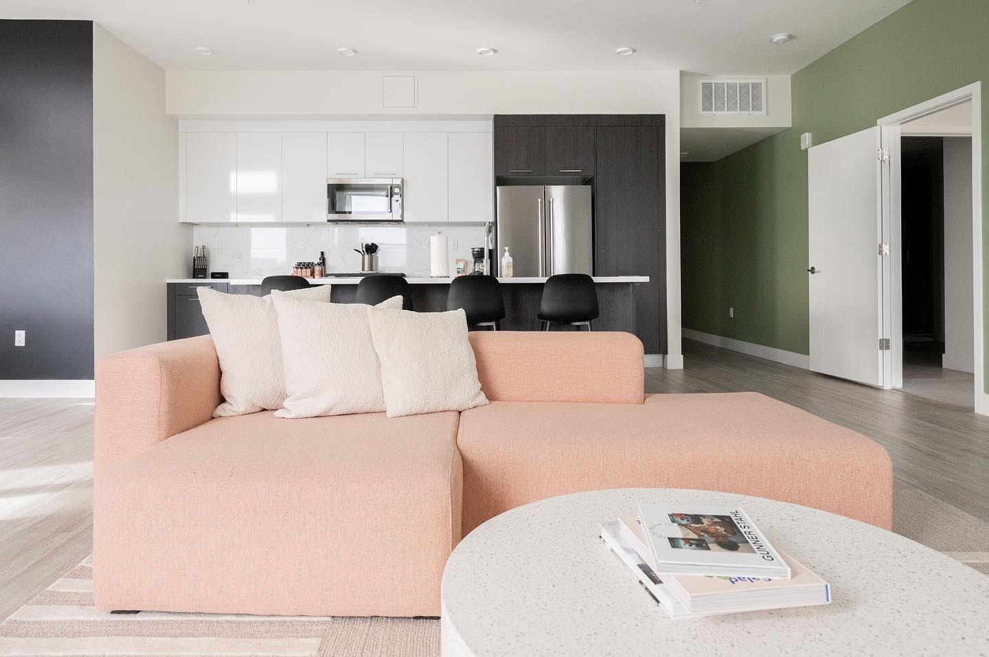 @placeplaceplace.place