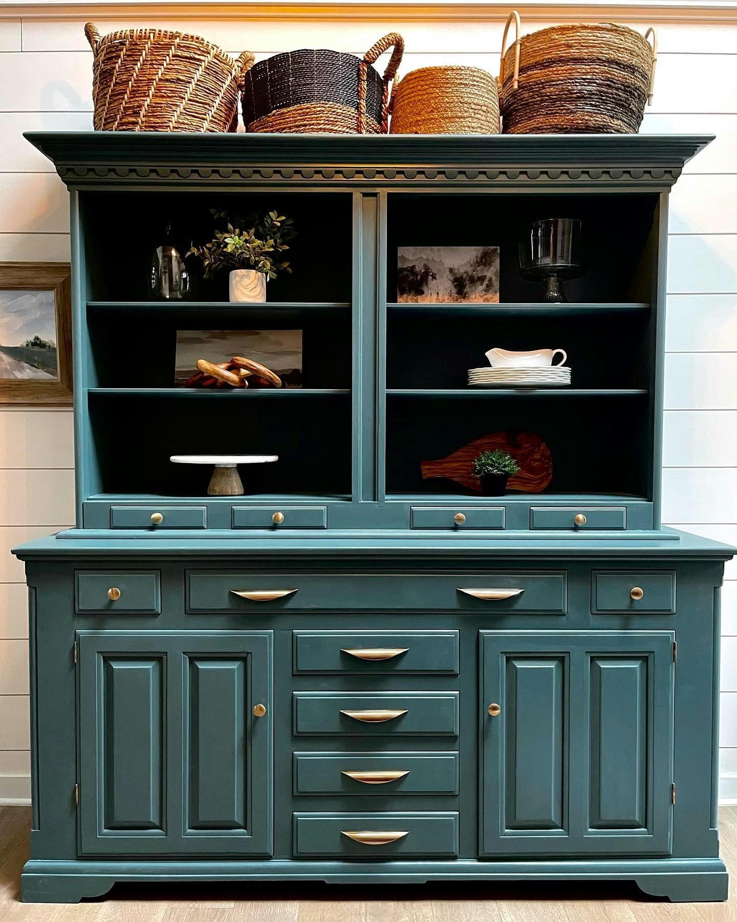 @driftwoodhomefurniture