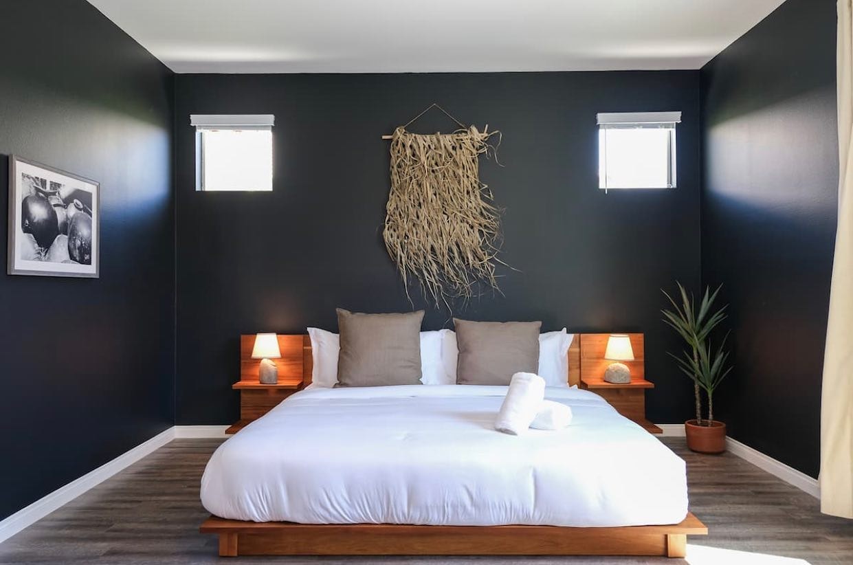 @placeplaceplace.place