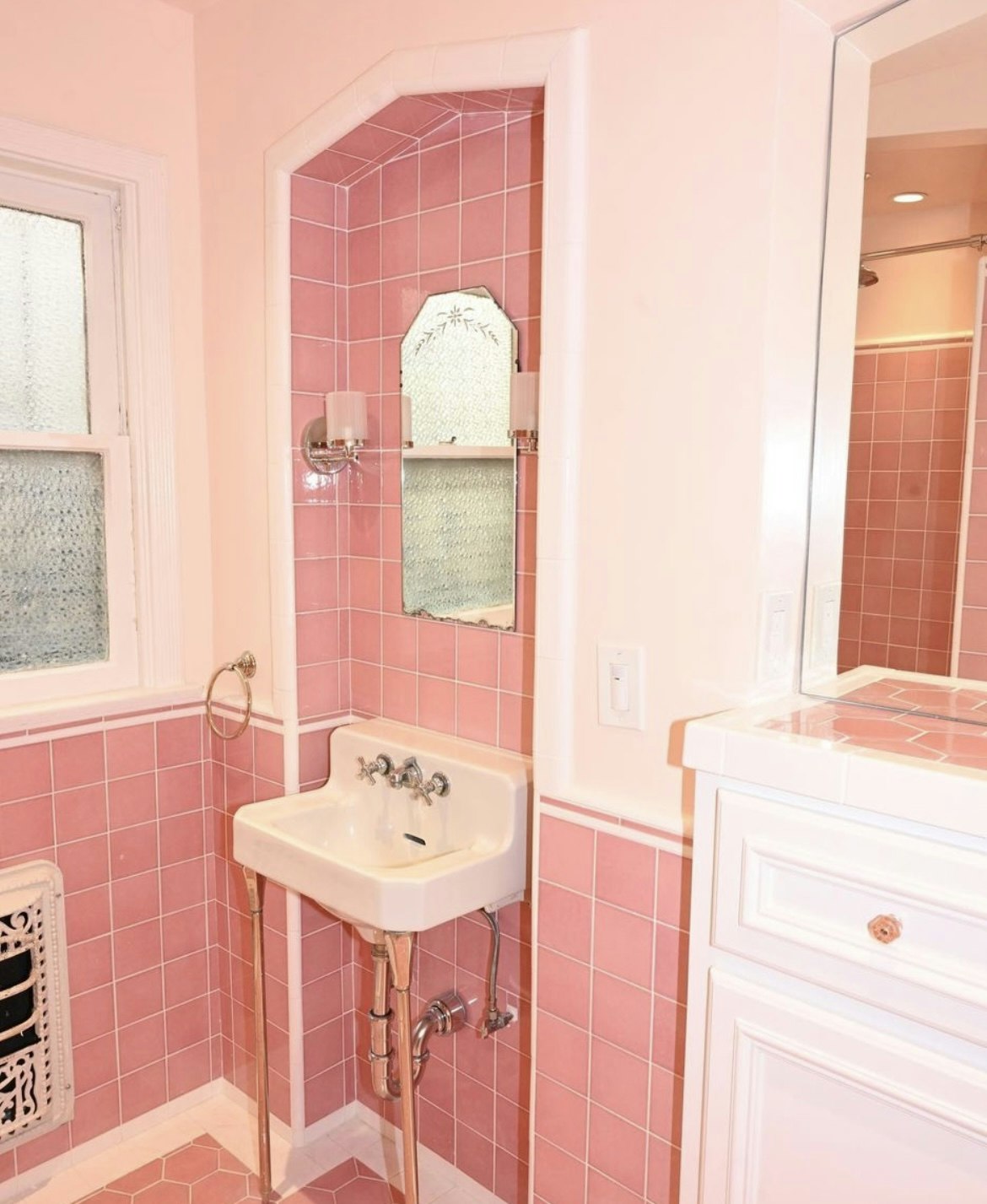 HARAJUKU MORNING, light pink with a hint of peach paint color by Backdrop. – Best Sellers, Light, Pink, Bathroom