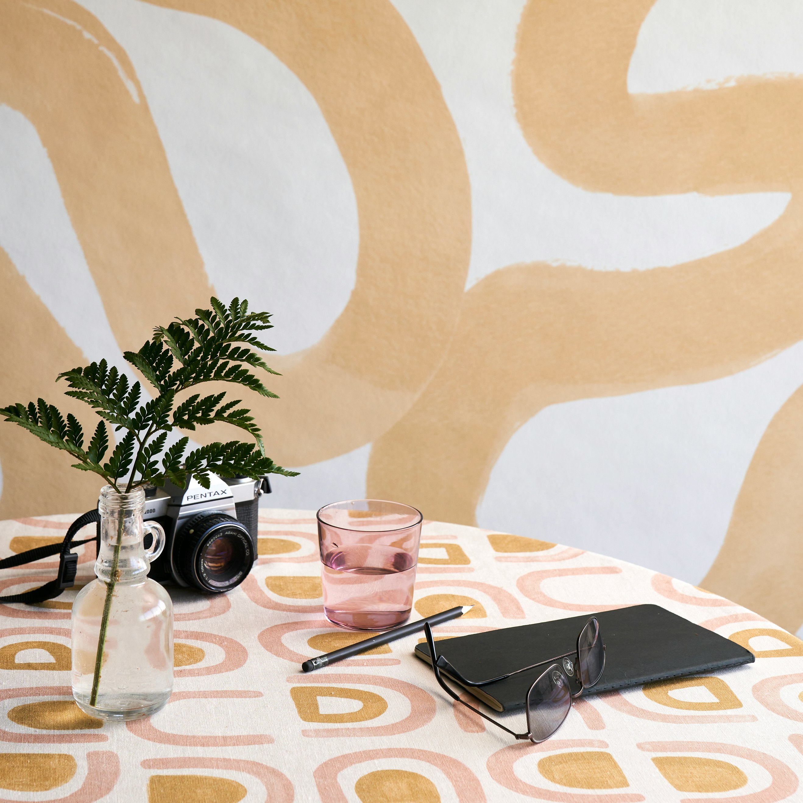 hadiya williams’ trace wallpaper in carbon features a winding, gestural design based on an original acrylic painting. its extra-large scale and striking sense of movement create a painterly mural-like effect that can add an artsy edge to an accent wall, ceiling or entire room. by Backdrop. – Office, Wallcoverings