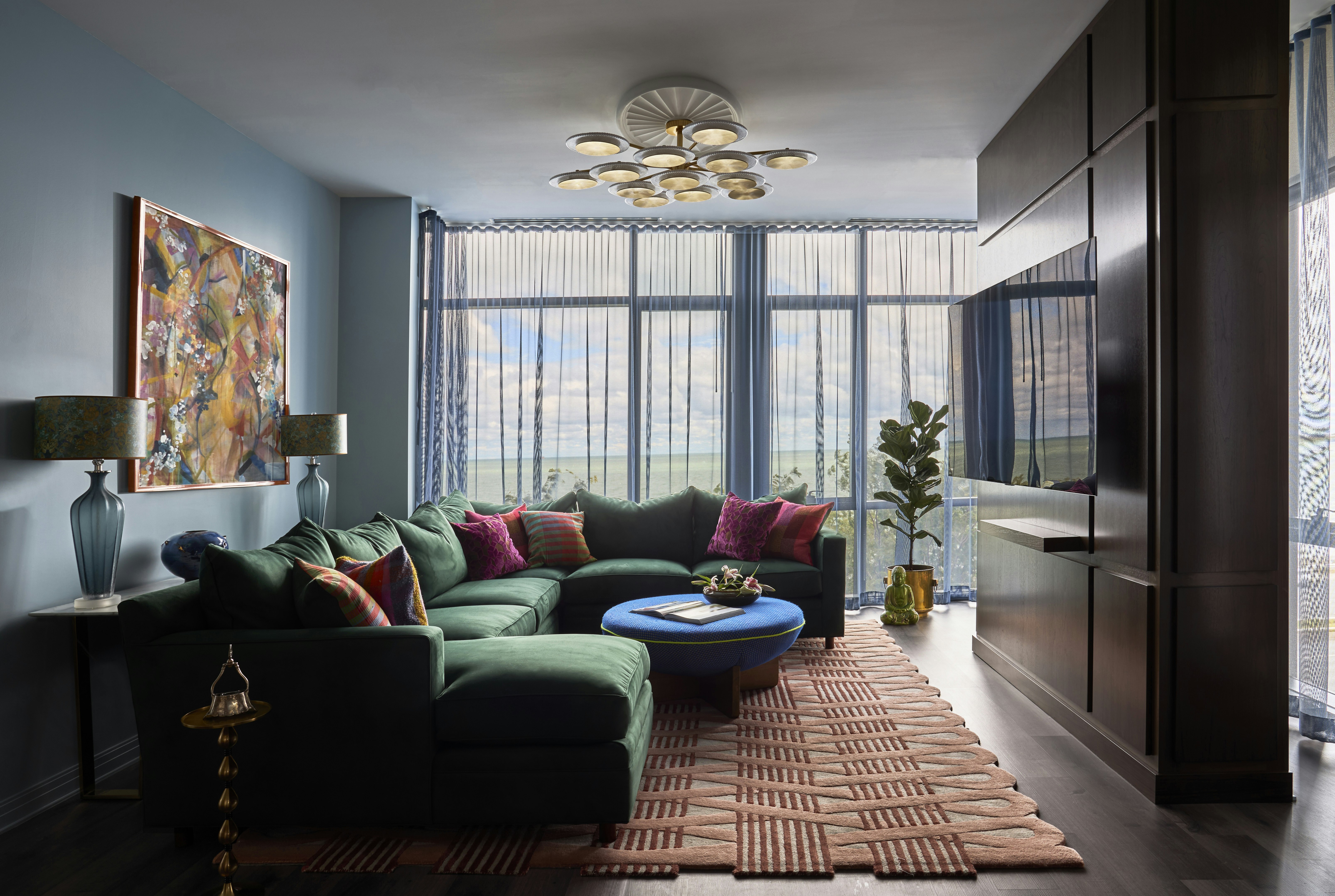 Designer: @jasminreeseinteriors / Photographer: @michaelakaskel