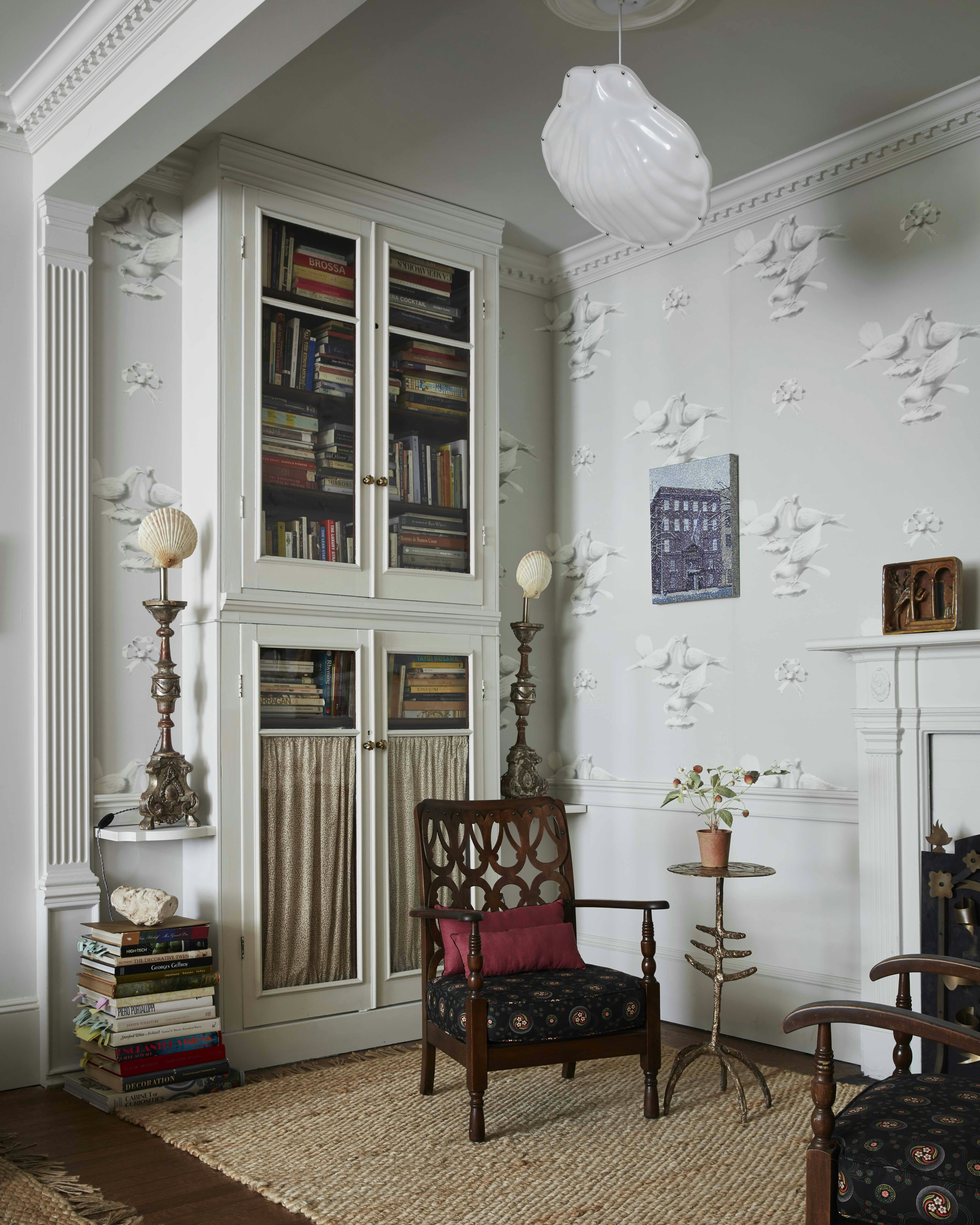 soft and spare, these exquisite hand-drawn birds appear to have been carved from stone. the large-scale pattern is an homage to gertrude stein and a stylish statement. by Backdrop. – Living Room, Office, Wallcoverings