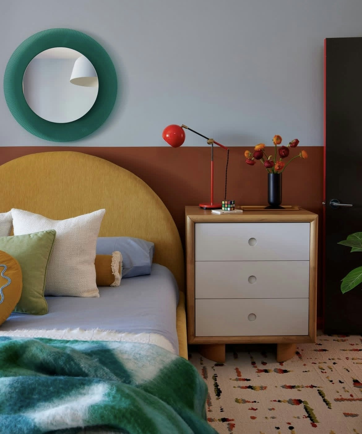 @blacklacquerdesign / @jessicajalexander