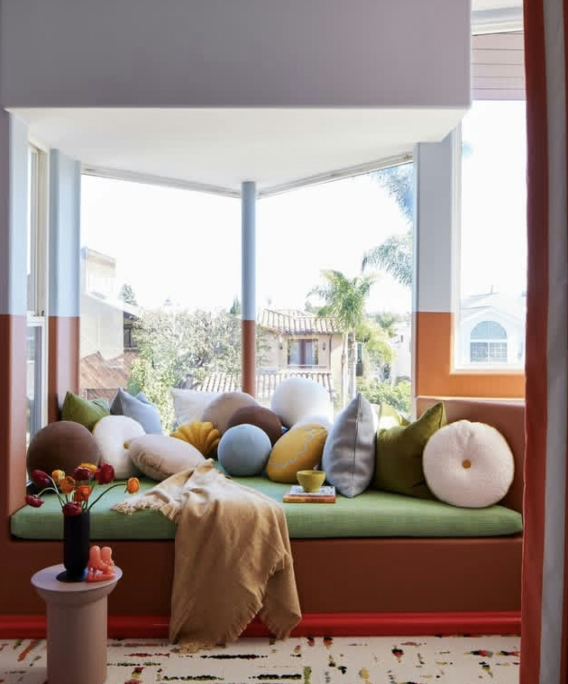 @blacklacquerdesign / @jessicajalexander