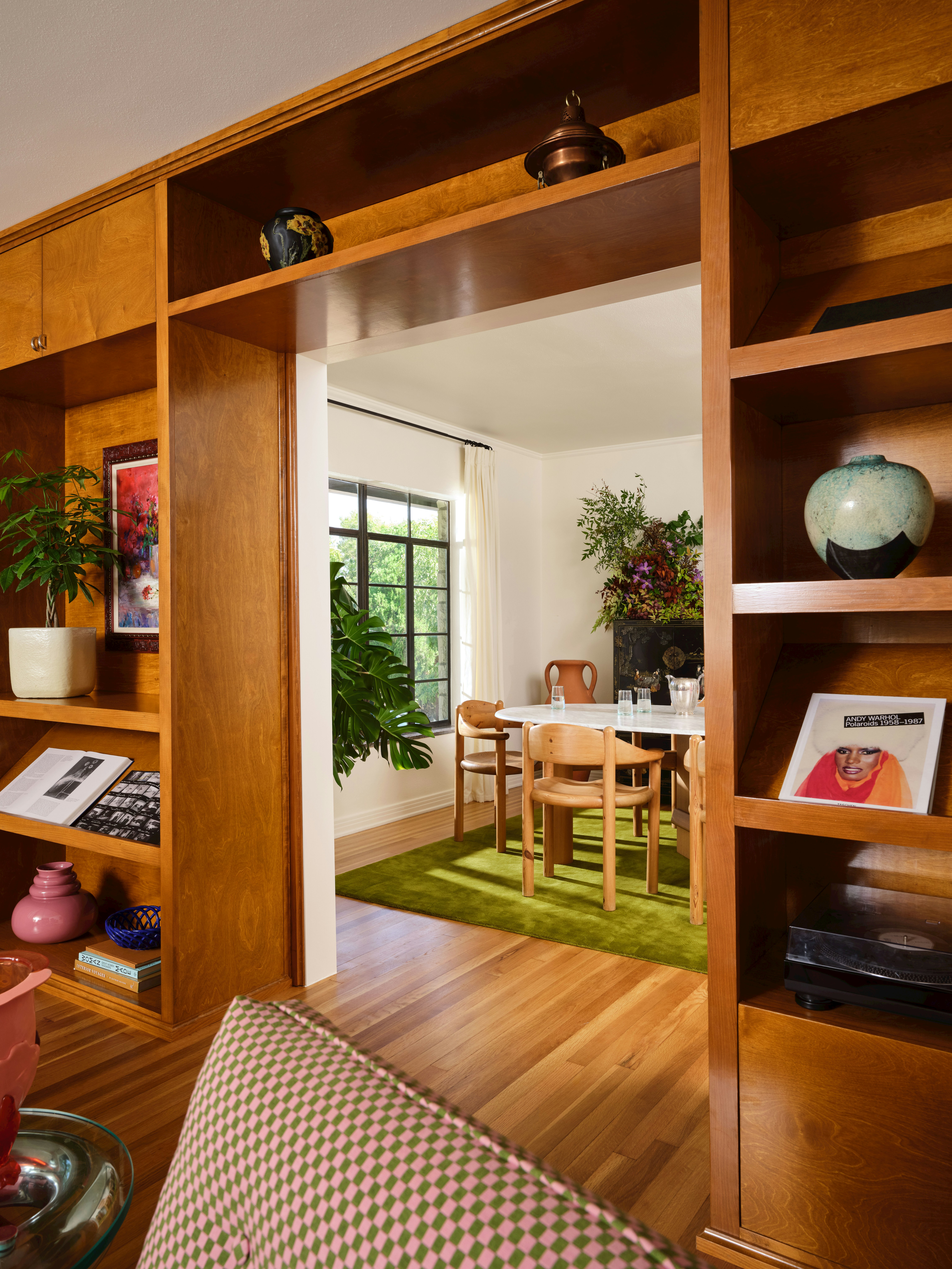 Punch World Studio (@punchworld.studio) / Lacey Land (@lacey_land)