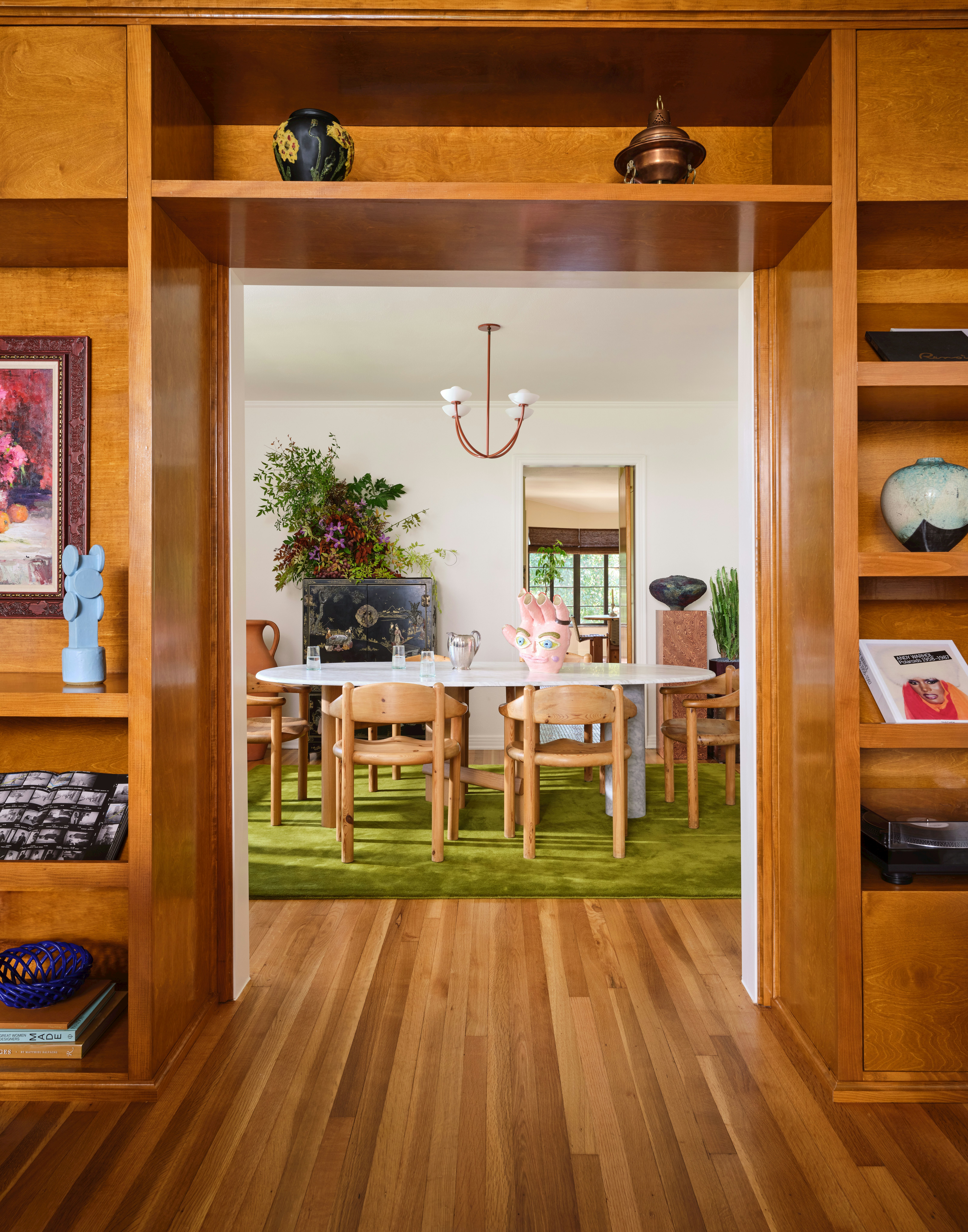 Punch World Studio (@punchworld.studio) / Lacey Land (@lacey_land)