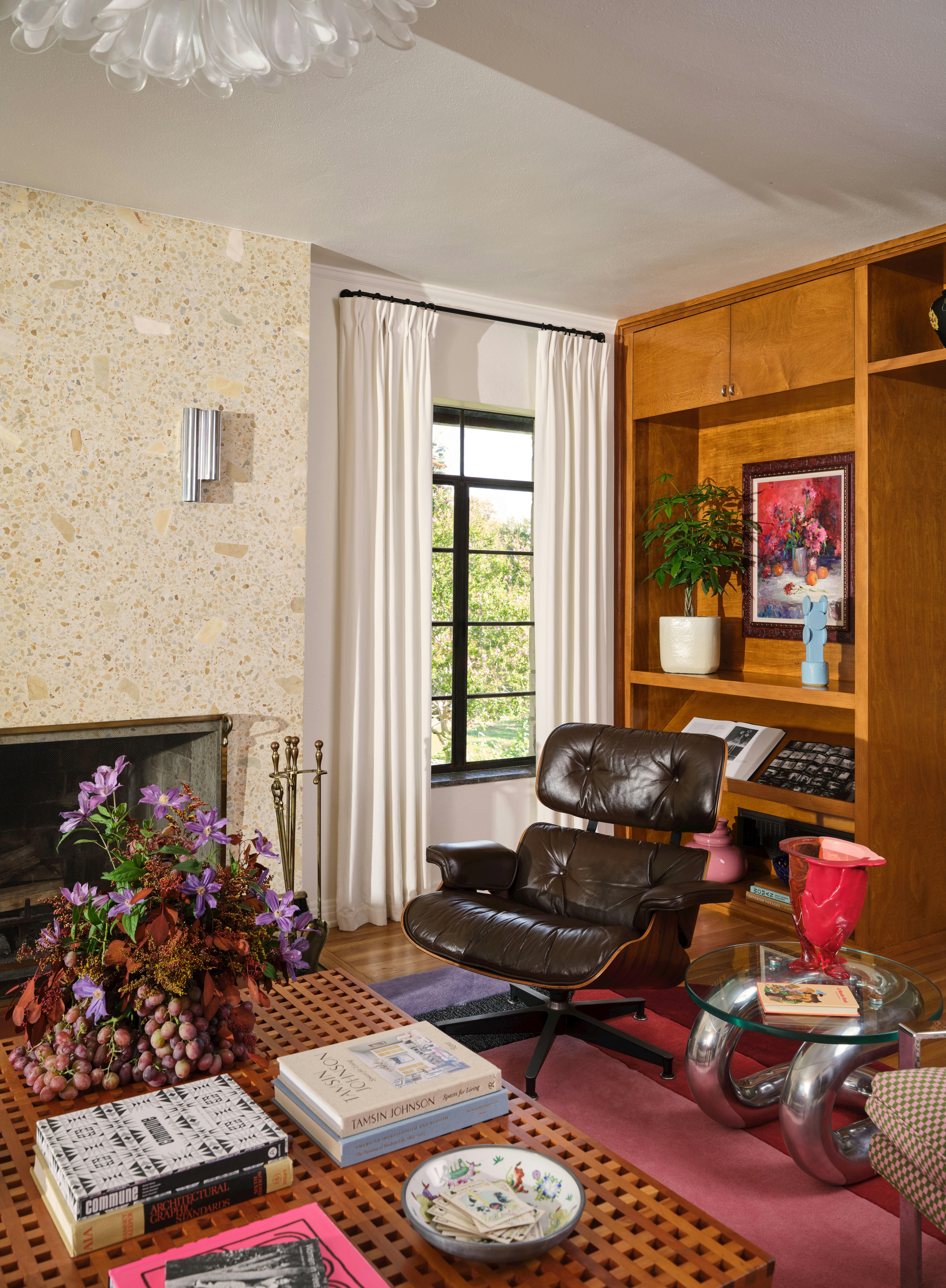 Punch World Studio (@punchworld.studio) / Lacey Land (@lacey_land)