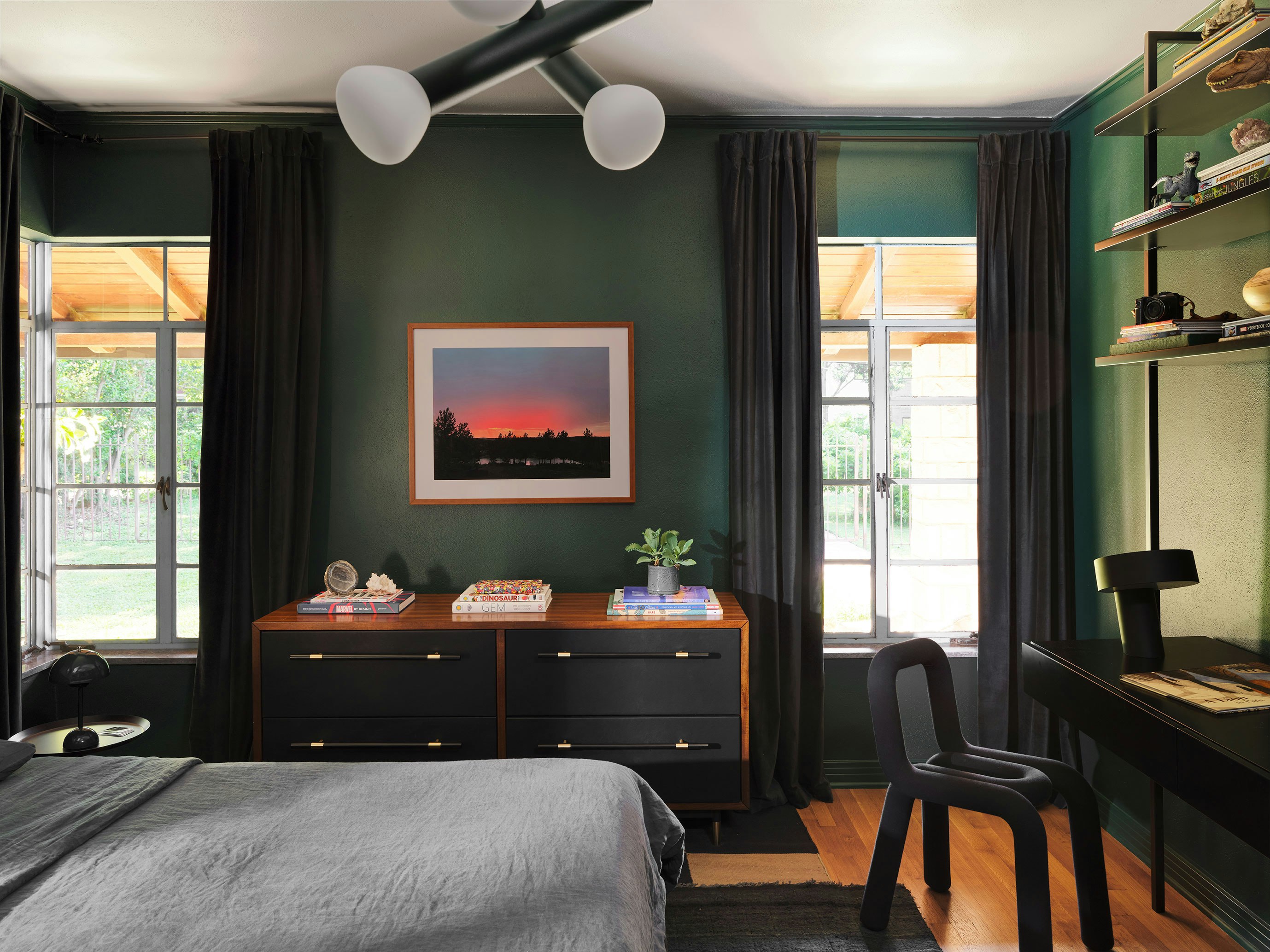 Punch World Studio (@punchworld.studio) / Lacey Land (@lacey_land)