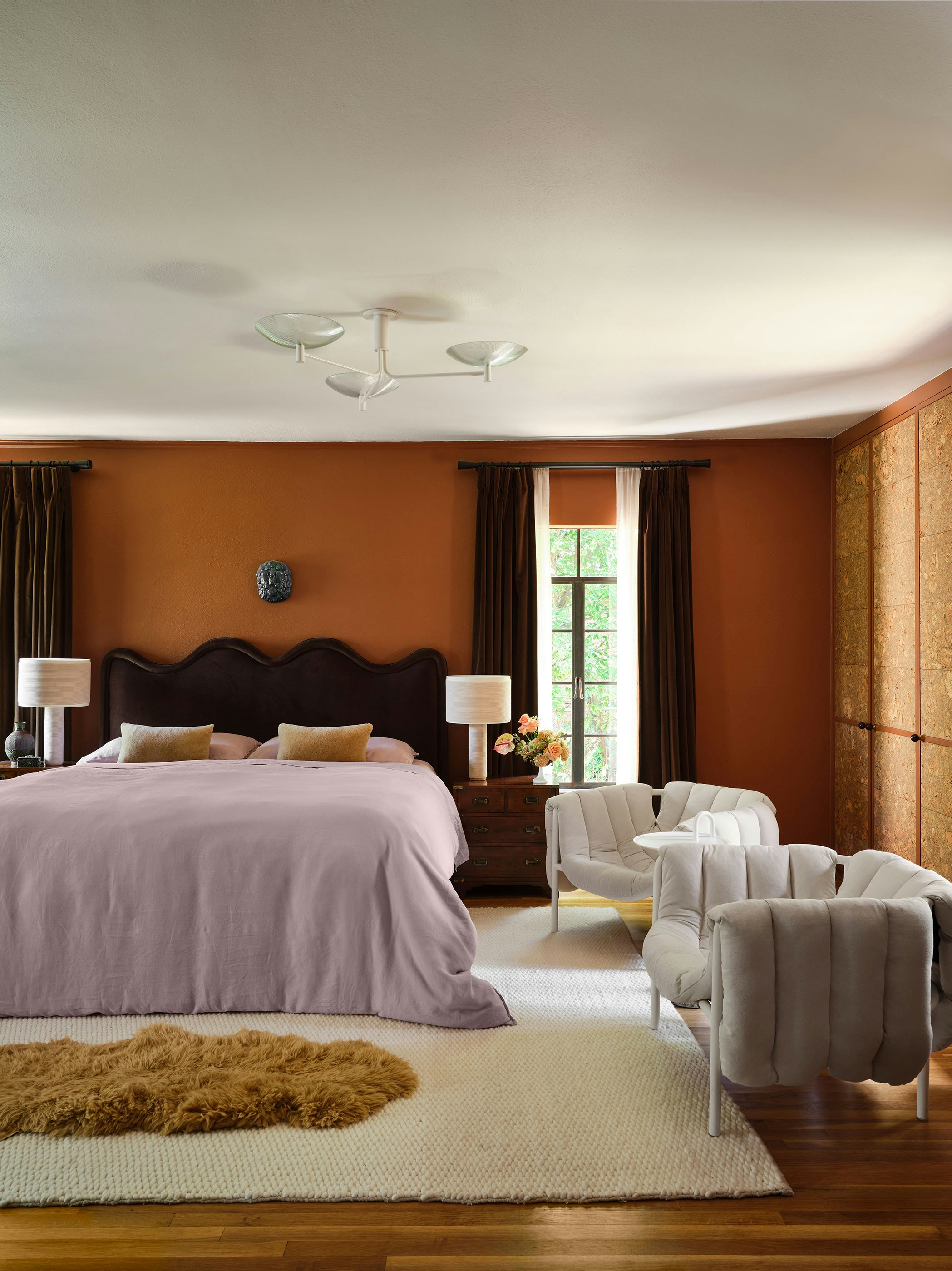 Punch World Studio (@punchworld.studio) / Lacey Land (@lacey_land)