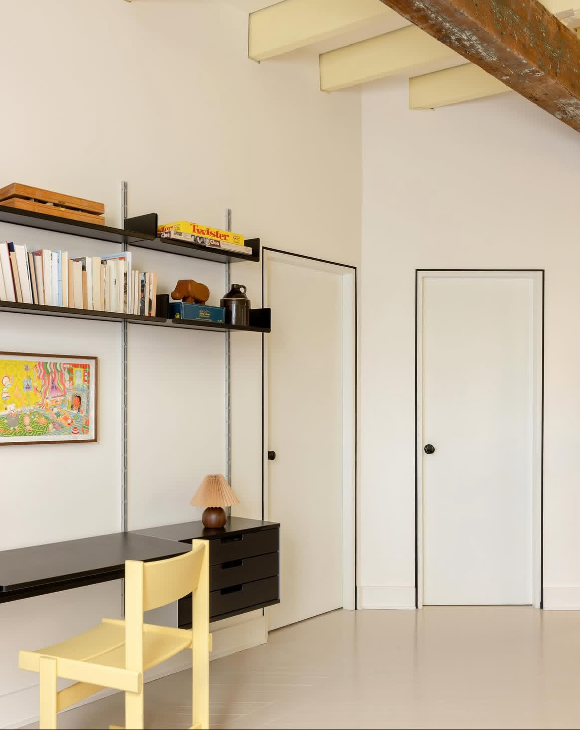 @surroundedbycolor_ / @fotosynthesis / @amandaarchibaldphoto