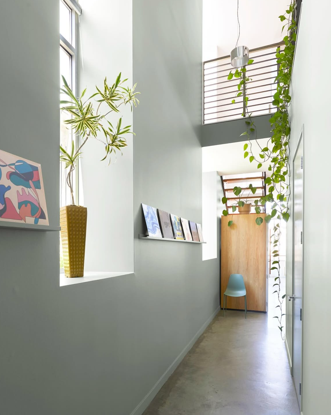 @kerryvasquezdesign / @tramp.studio