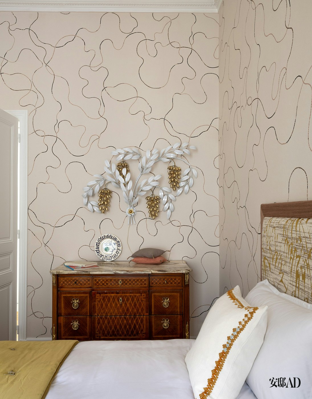 like its namesake french alpine road, col de turini, this design is full of twists and turns. turini features segmented, textured lines that change color and direction. full of calligraphic, undulating curves, this design creates monumental movement while remaining delicate and detailed.  by Backdrop. – Bedroom, Wallcoverings
