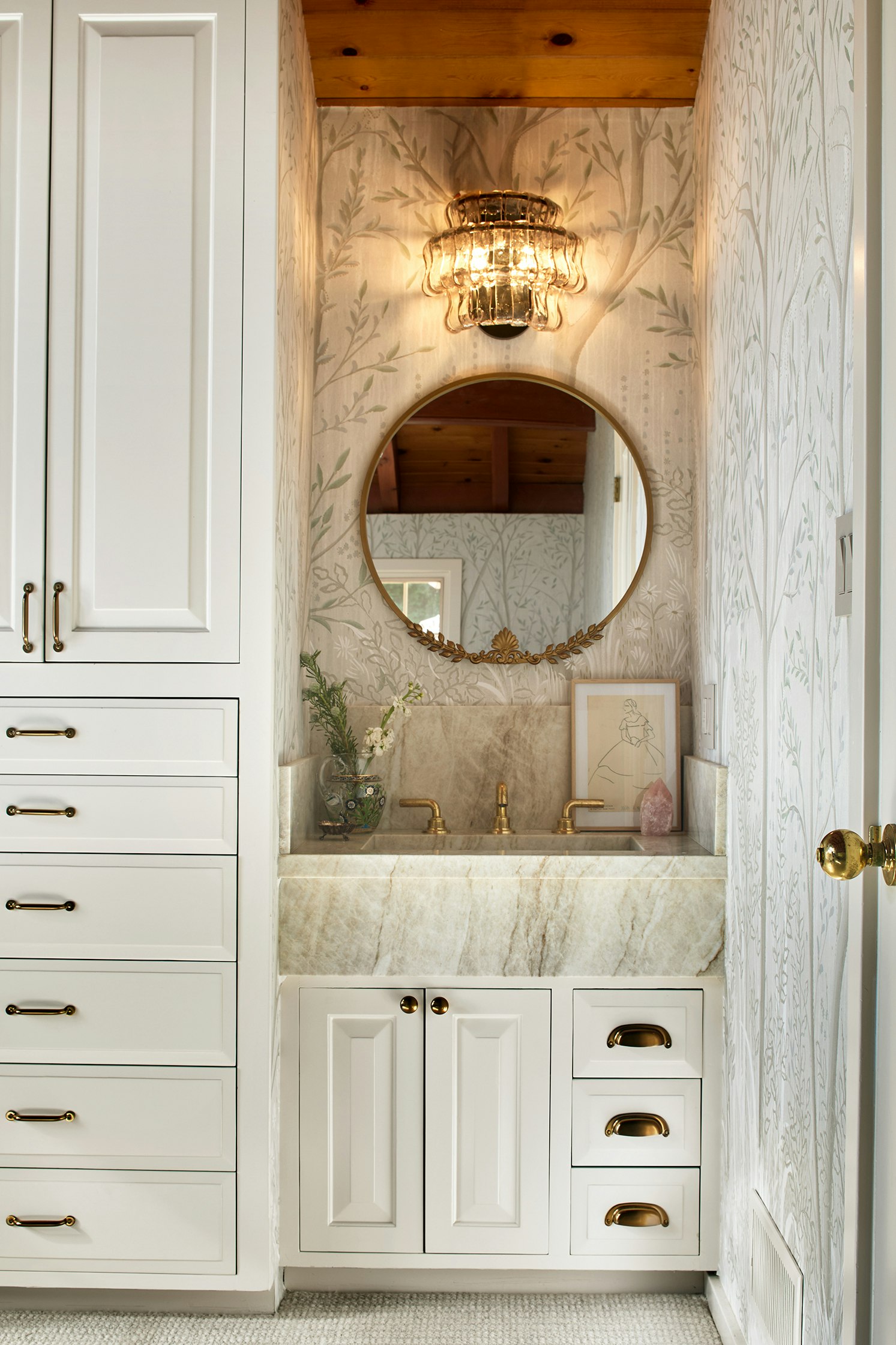 brindille golden accented panel set by artist colette cosentino brings a fantastical forest dreamscape to life. this striking digital rendering, presented in three non-repeating panels, mirrors the artist’s layered acrylic techniques, featuring rich impasto textures and spontaneous drips. the dark, almost foreboding mood is accentuated with golden accents, adding a touch of mystique and depth to any space.  by Backdrop. – Bathroom, Wallcoverings