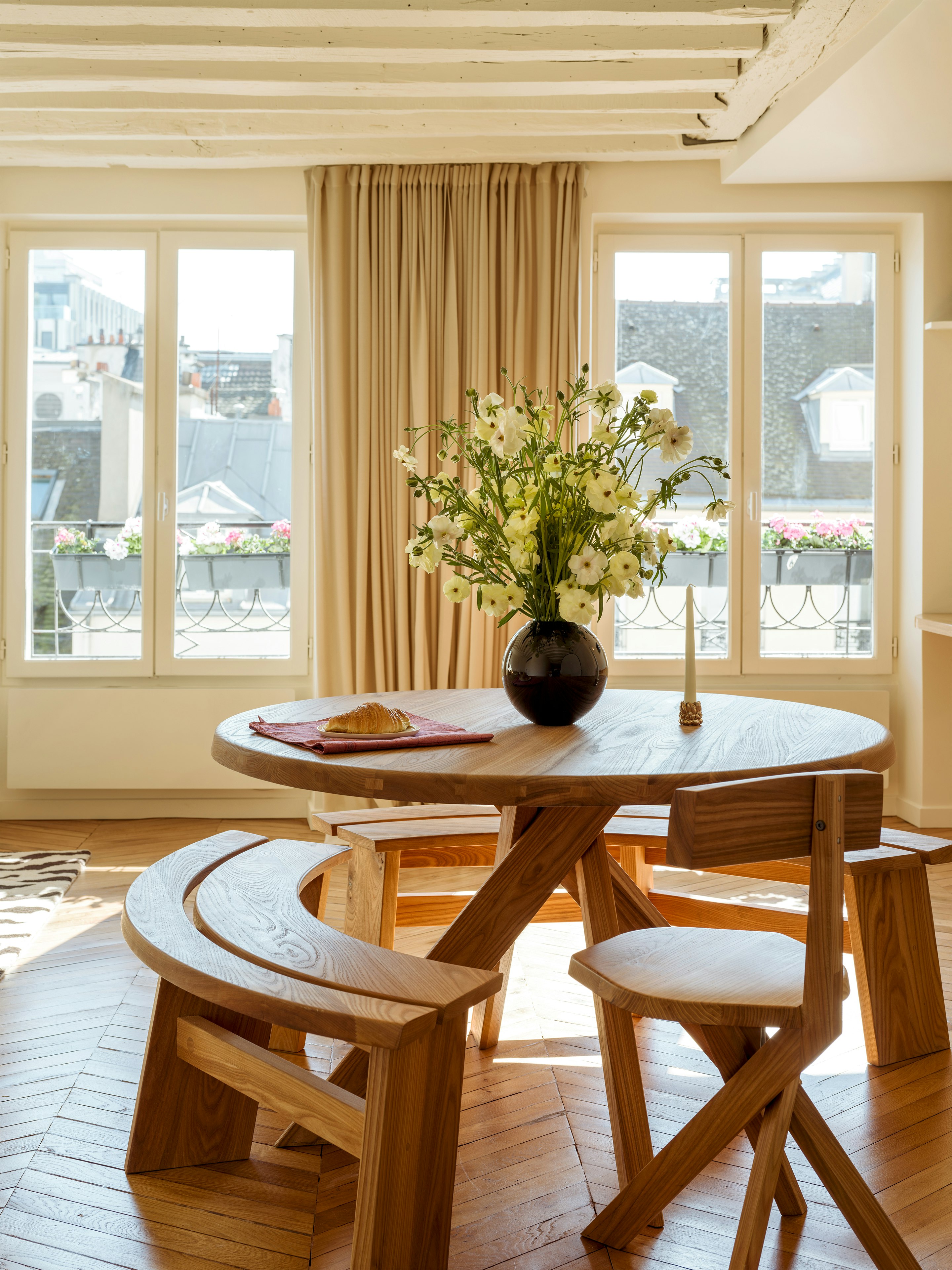 Melanie Masarin / Matthew Avignone